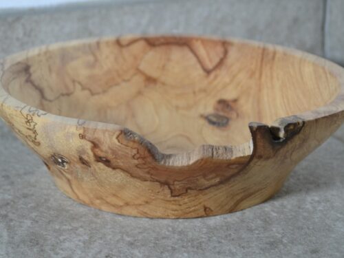 Houten schaal van appelhout